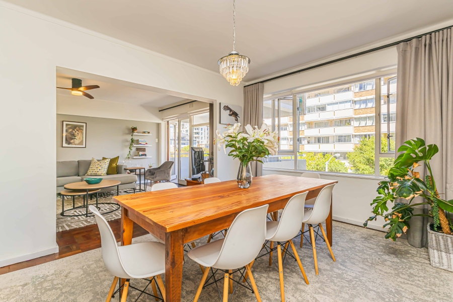 2 Bedroom Property for Sale in Sea Point Western Cape